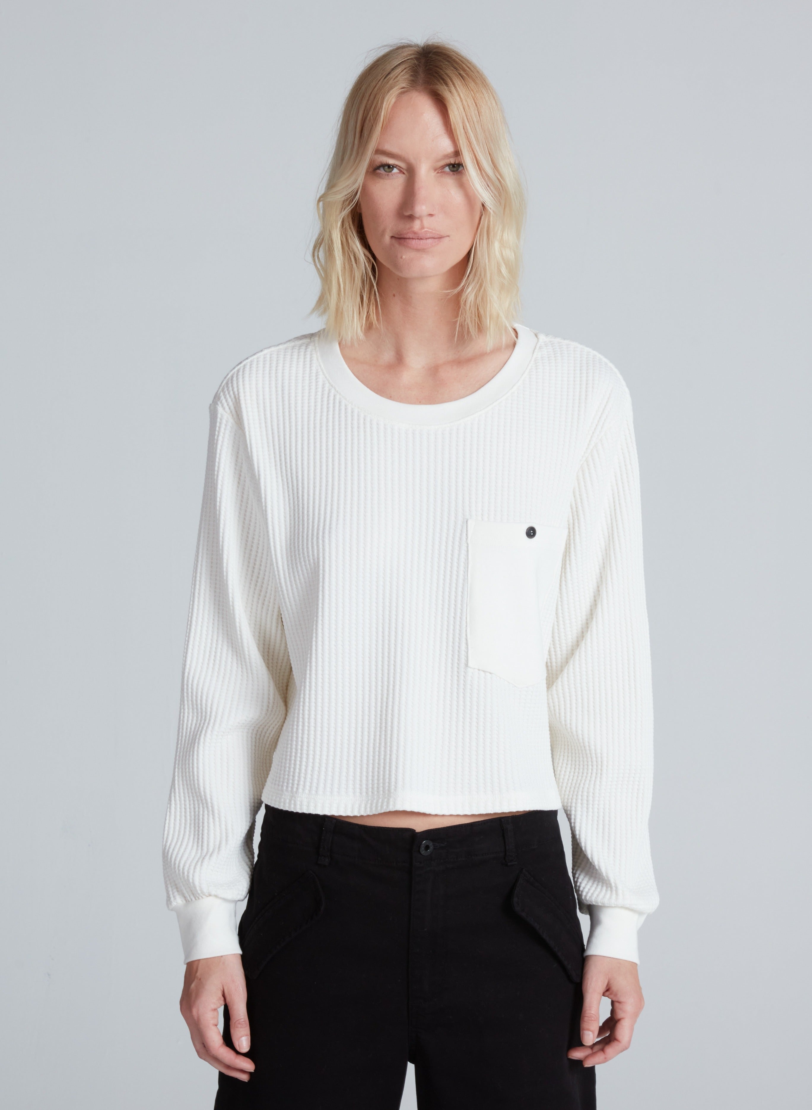 WHITE LONGSLEEVE WAFFLE