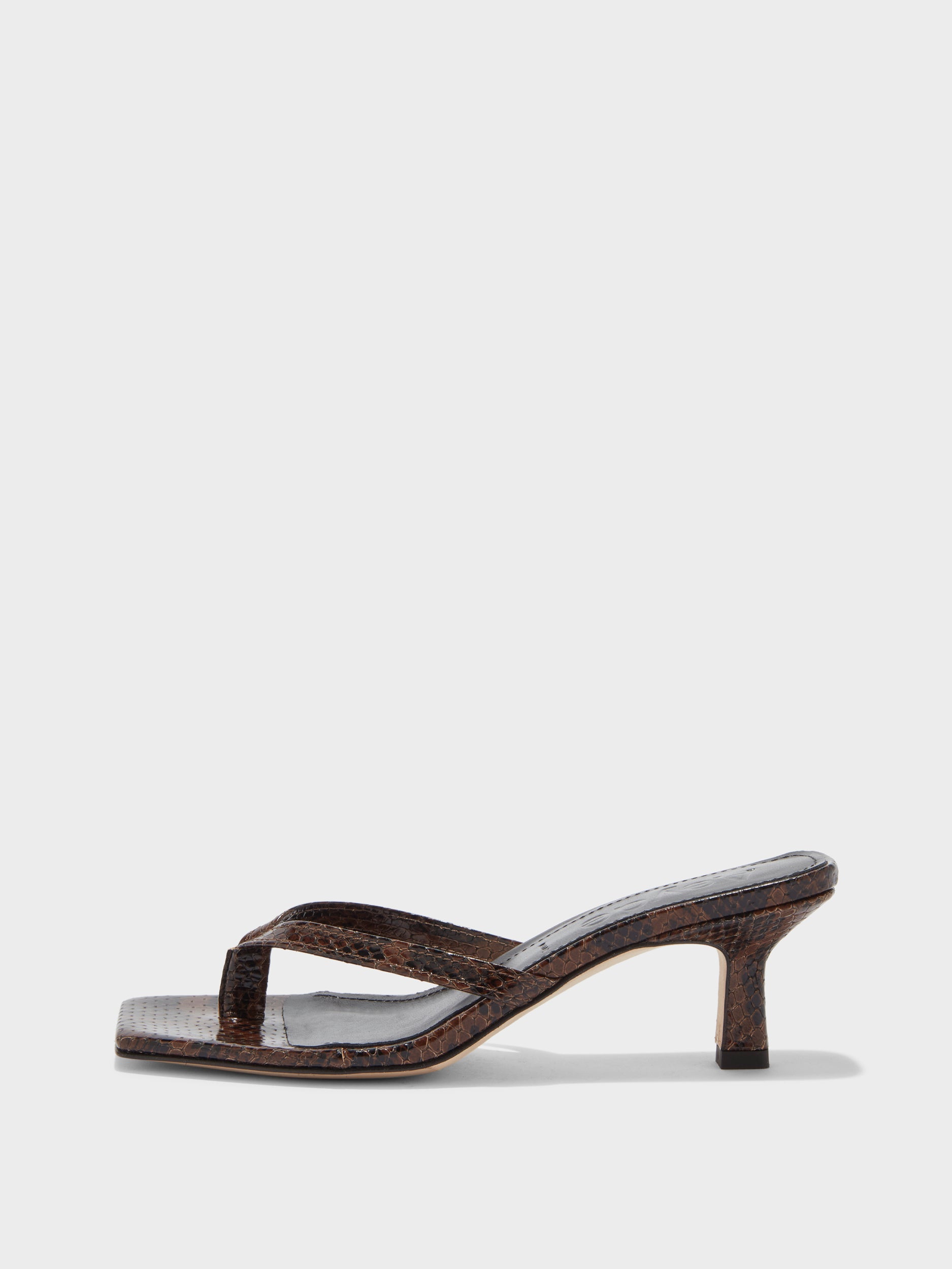 FOOTWEAR – Clairvaux