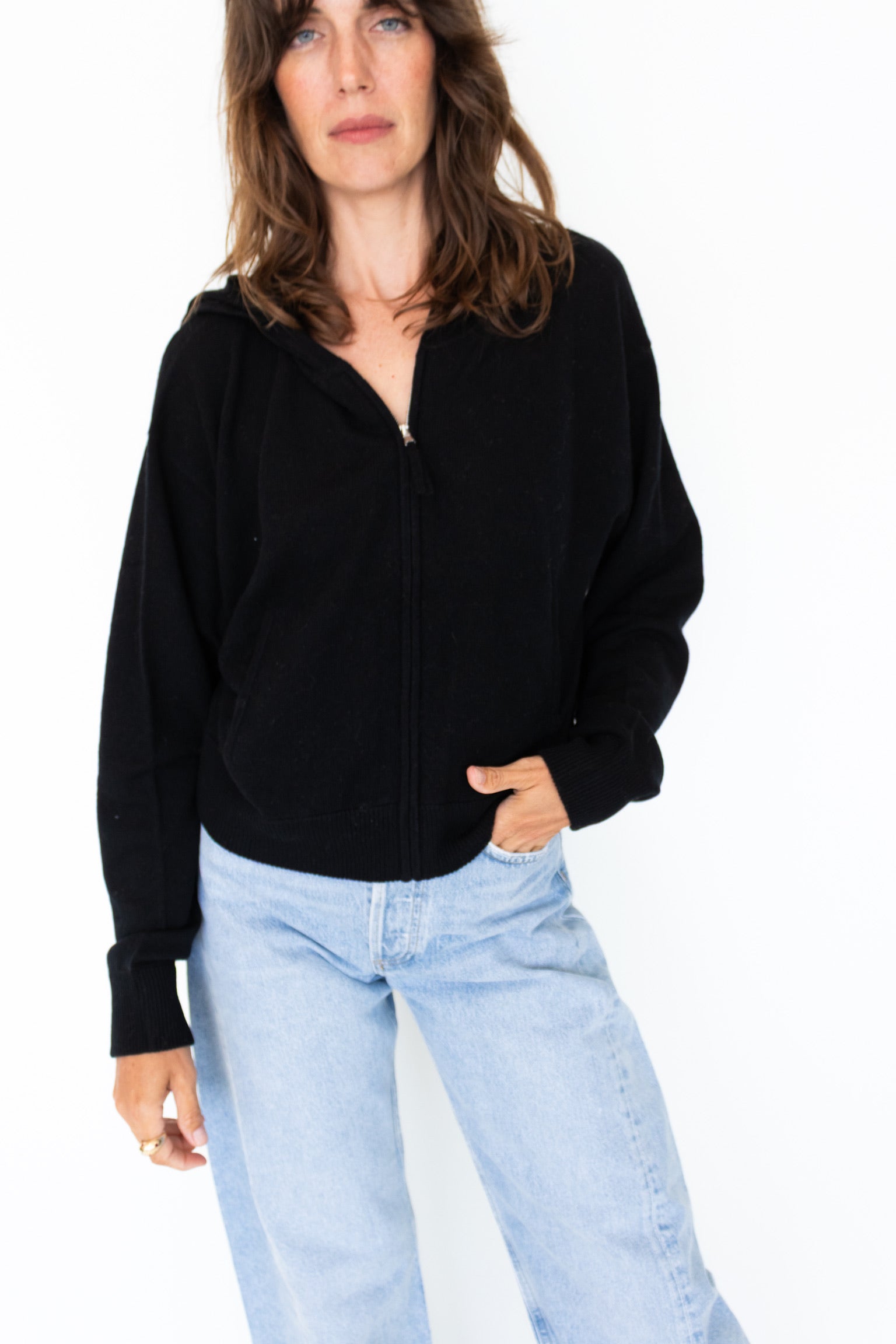 CARDIGAN WITH ZIP – Clairvaux