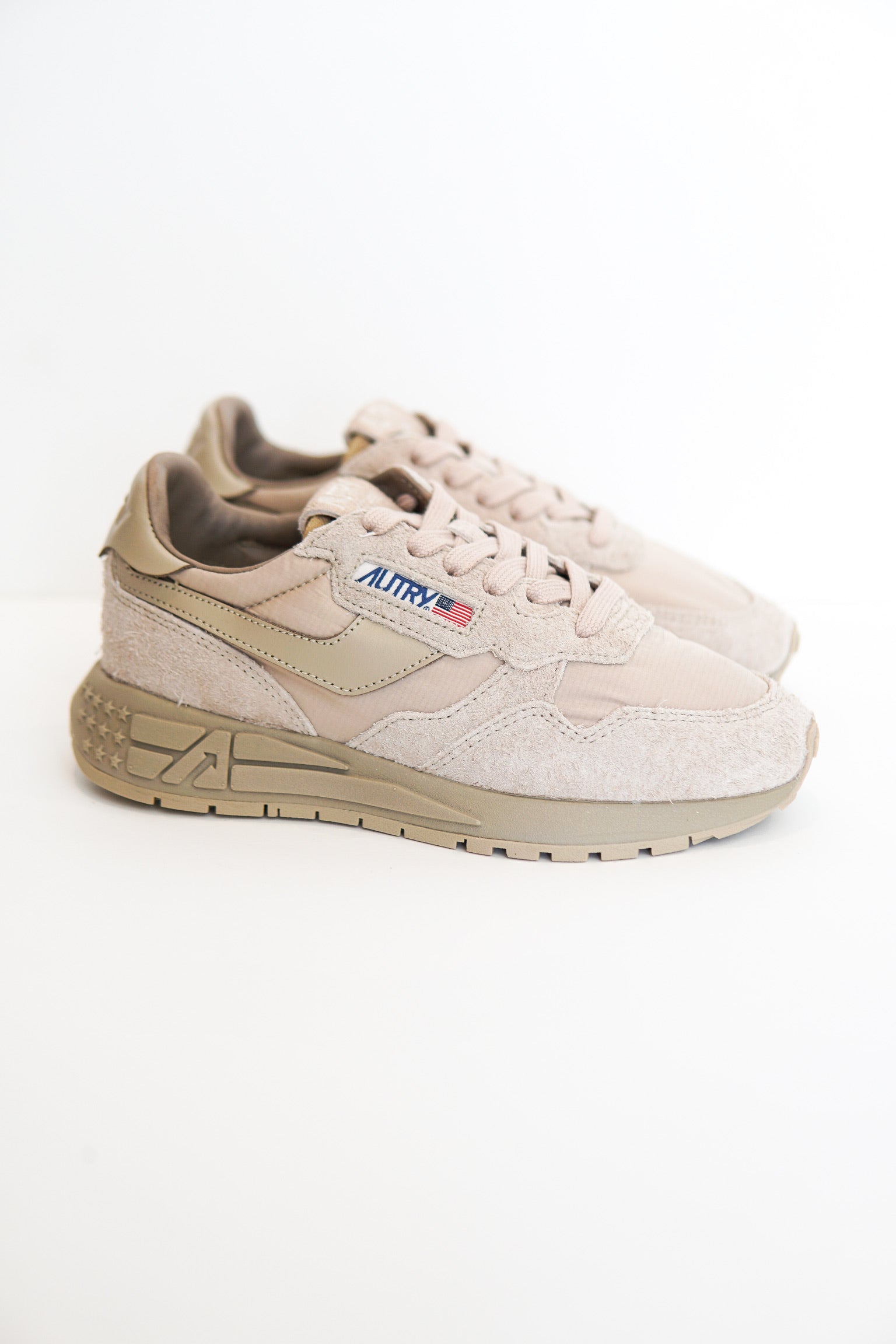スニーカー AUTRY SS25 CLC (ROLM MC02WHTCOVERTGREEN) Autry Medalist Low Sneakers In White And Creole Pink Suede