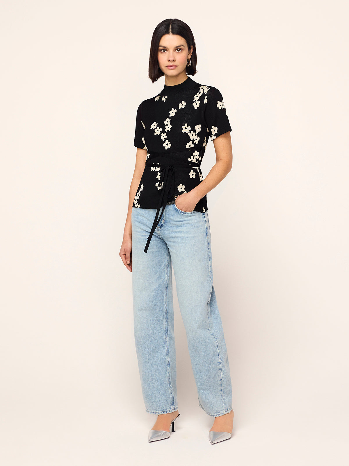 Black store floral knit blouse