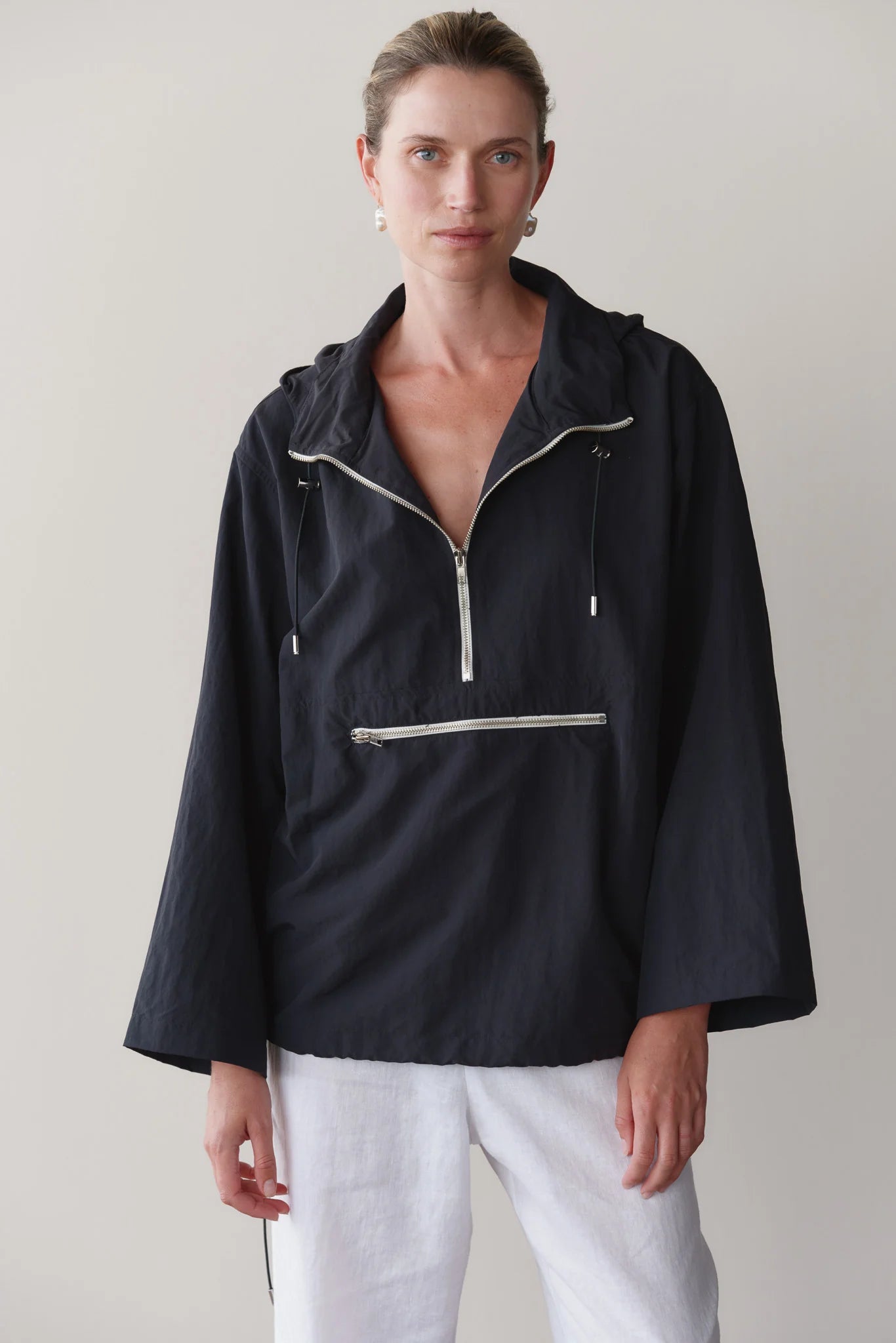 THE NYLON ANORAK – Clairvaux THE NYLON ANORAK – Clairvaux